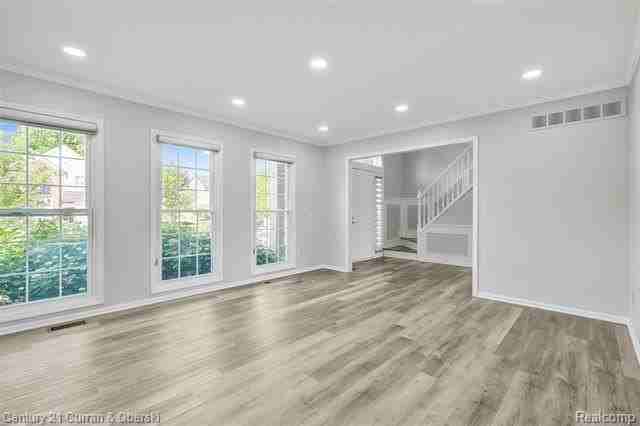 1751 Lanhan Ct - Photo 5 of 41