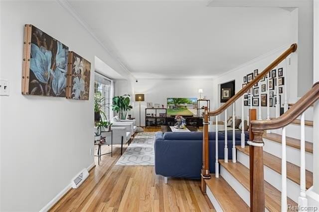 16610 Old Bedford Rd - Photo 6 of 50