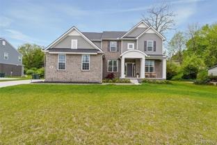 908 S Livernois Rd - Photo 1 of 1