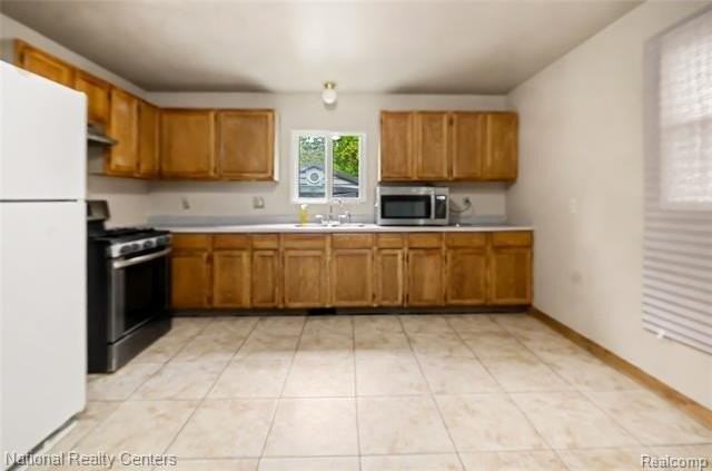 8523 Republic Ave - Photo 6 of 17
