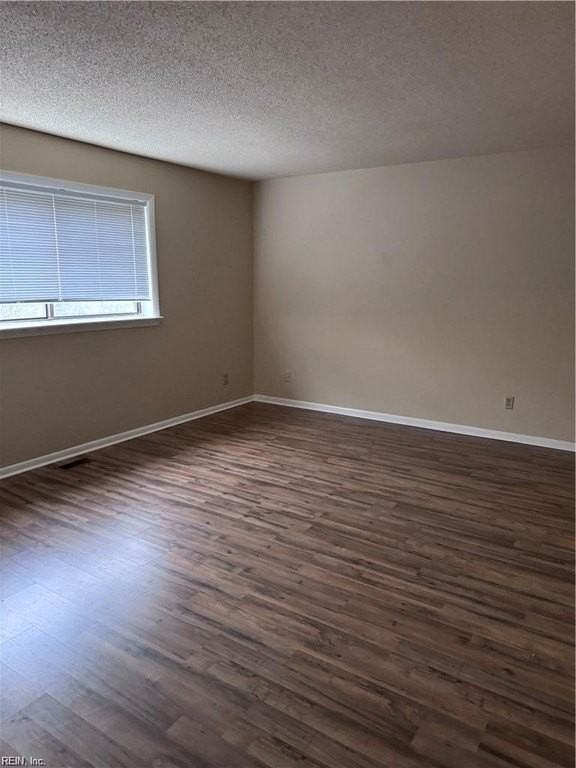 2734 Manoomin Pl - Photo 7 of 22