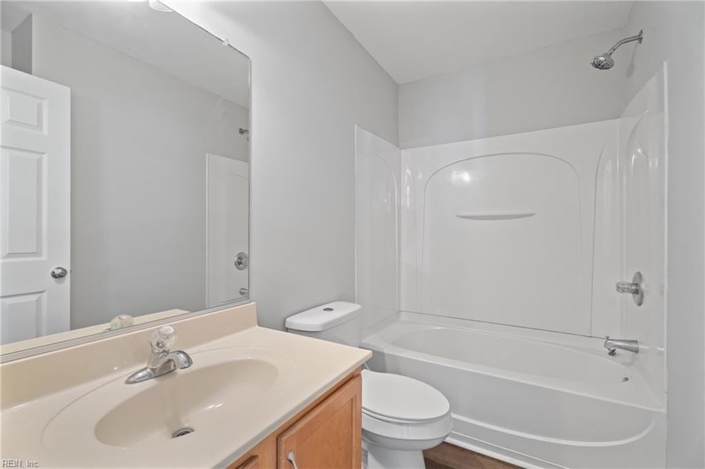 3009 Maura Court - Photo 3 of 17