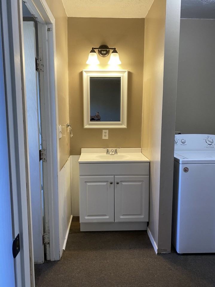 1017 Rawlings St - Photo 2 of 9