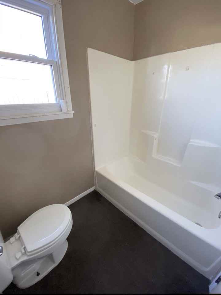 1017 Rawlings St - Photo 3 of 9