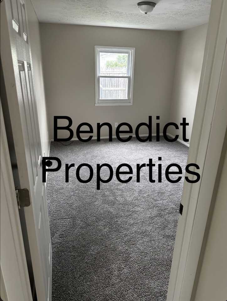 1017 Rawlings St - Photo 6 of 9