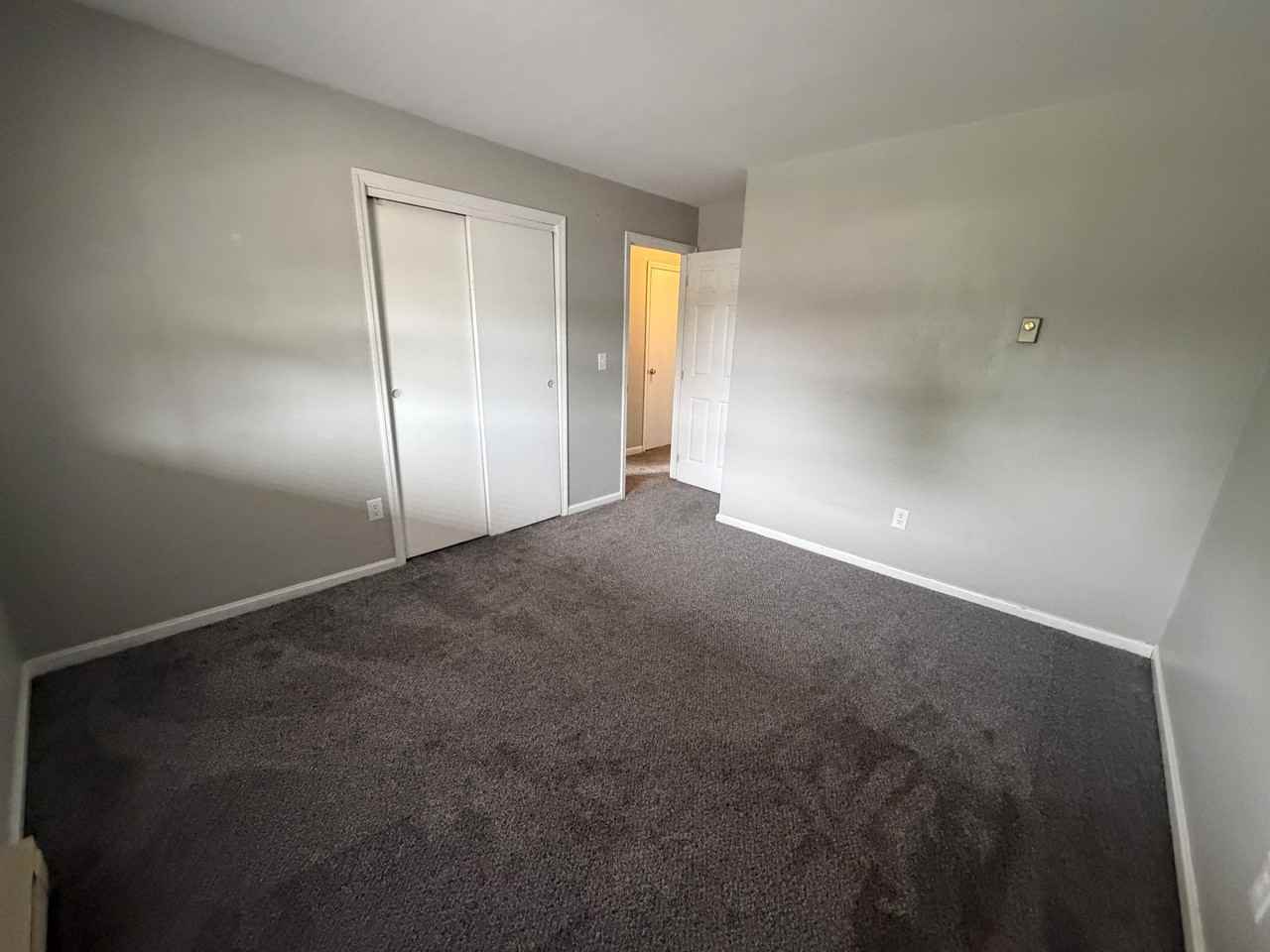 920 N Detroit St - Photo 6 of 8