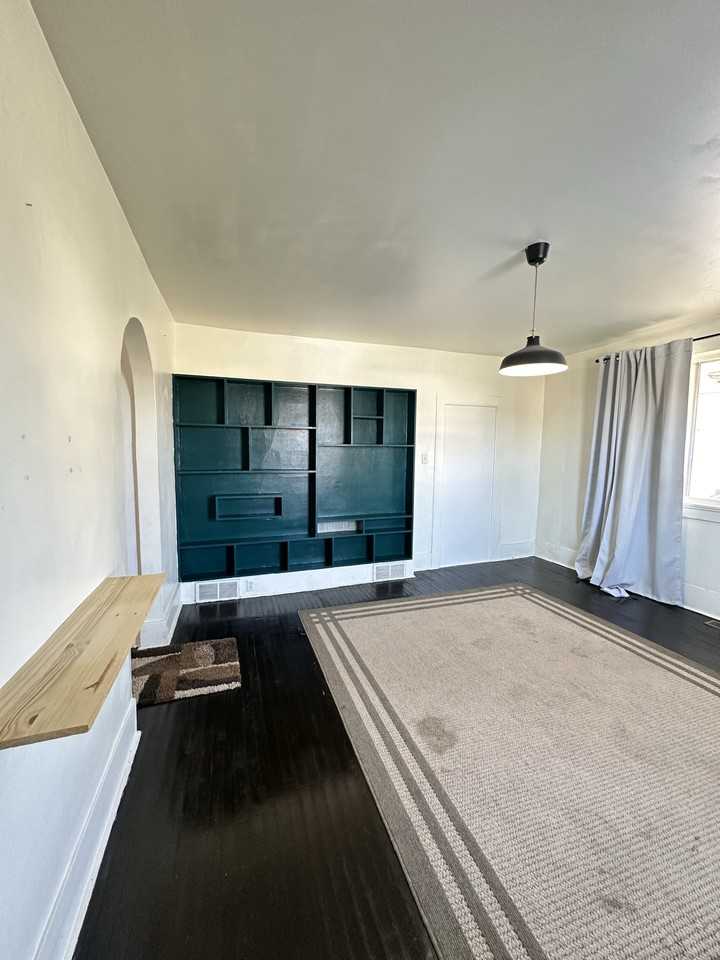 501 S Washington St #1 - Photo 6 of 14