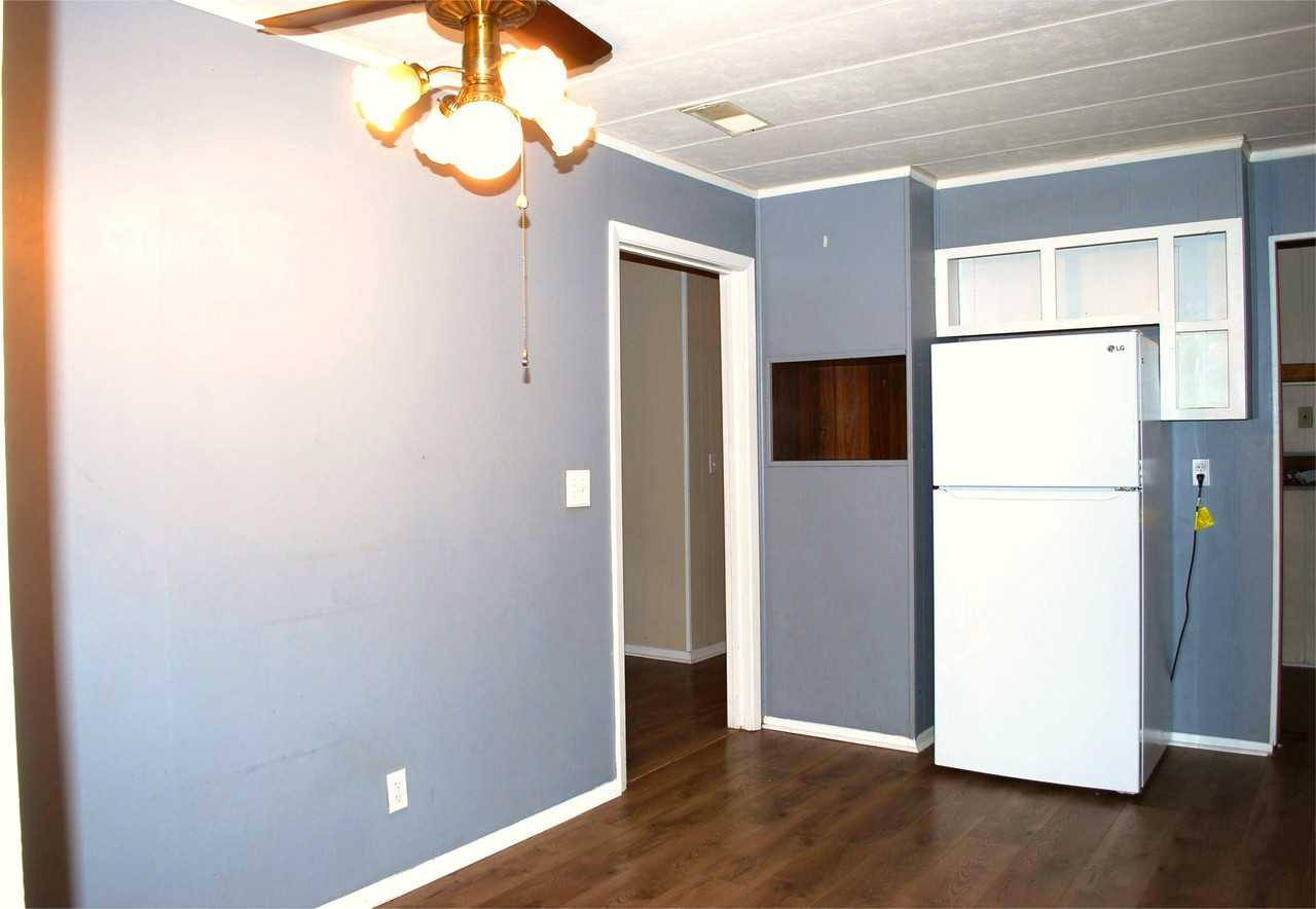 3105 Pineview Dr Sw - Photo 4 of 16