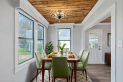 725 Davis St - Photo 1 of 1