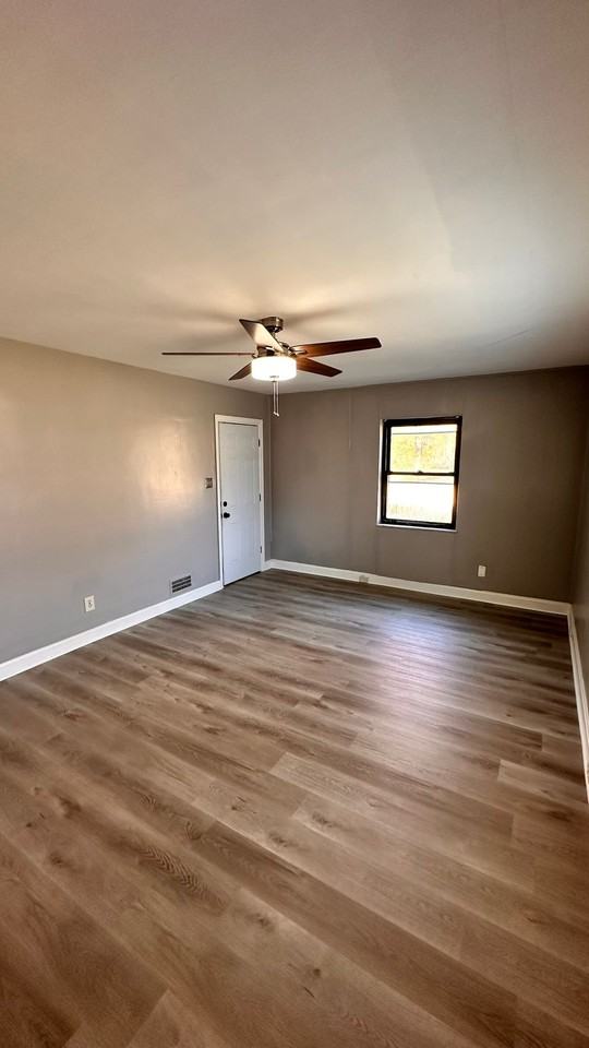 3411 Daytona Ave #2 - Photo 2 of 22