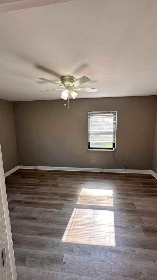 3411 Daytona Ave #2 - Photo 3 of 22