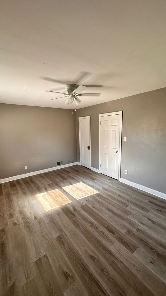 3411 Daytona Ave #2 - Photo 5 of 22