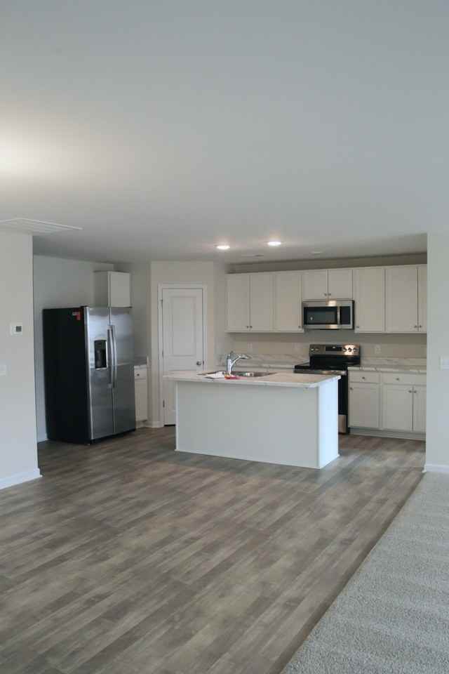 36 Alderman Ct - Photo 2 of 7