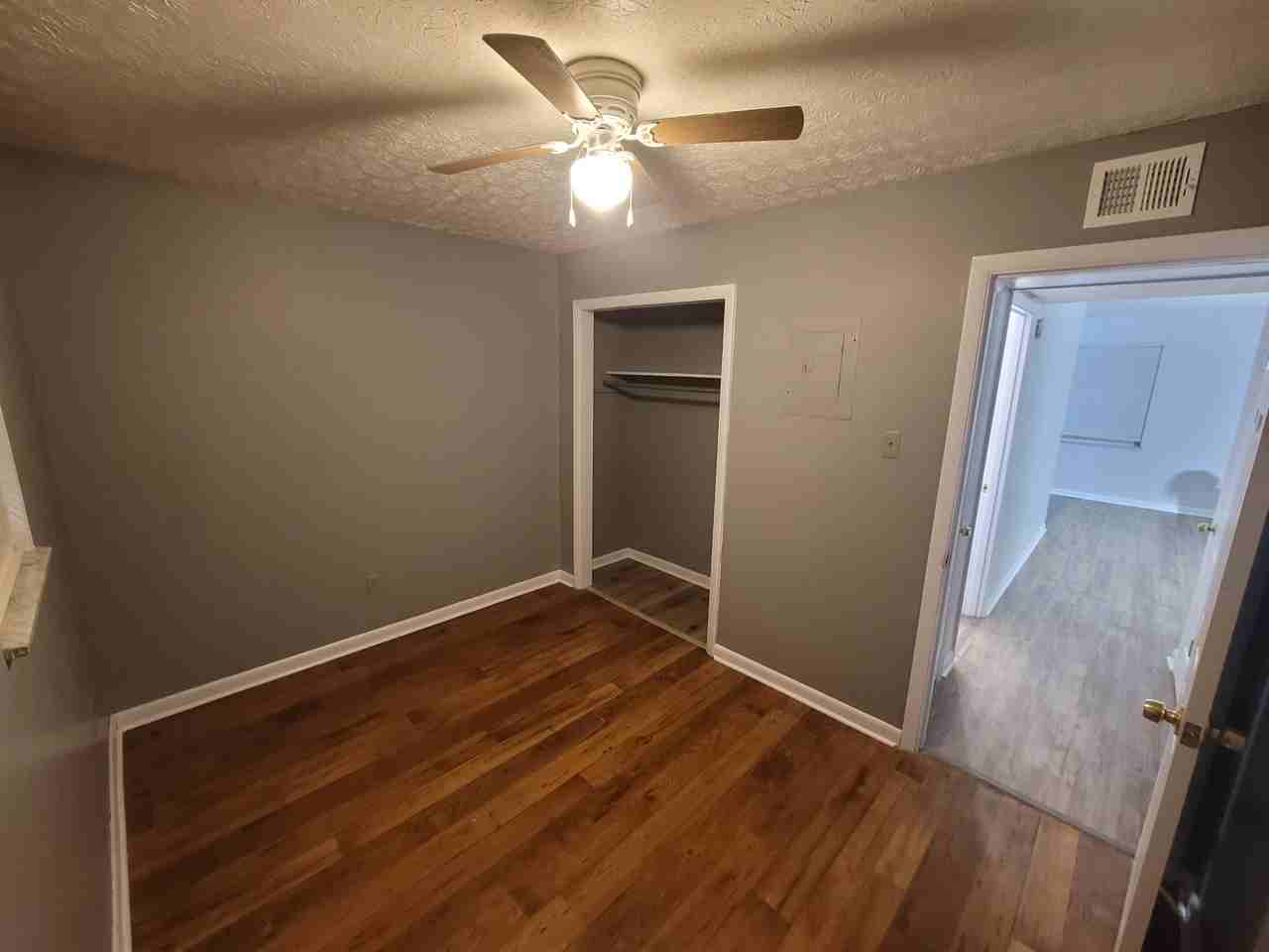 713 Mill St #1 - Photo 5 of 9