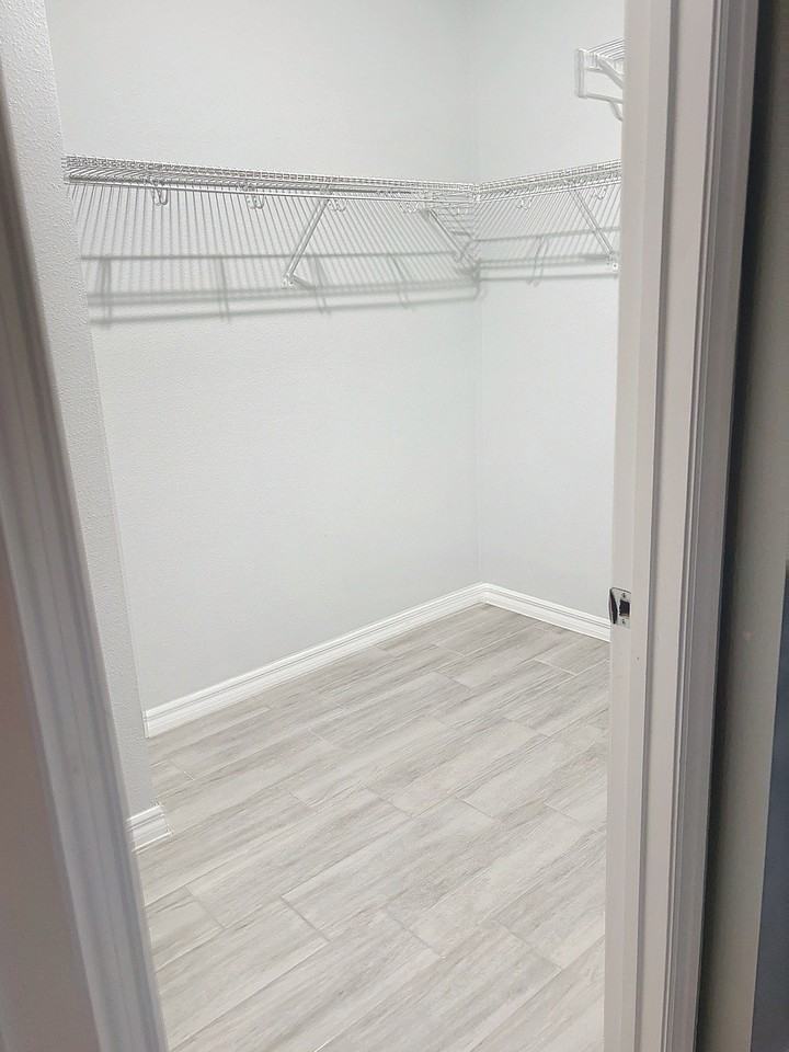 469 Ogelthorpe Dr - Photo 5 of 25