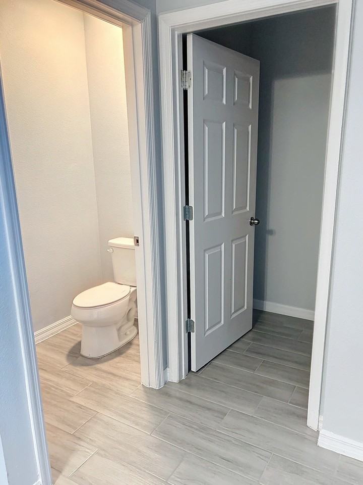 469 Ogelthorpe Dr - Photo 6 of 25