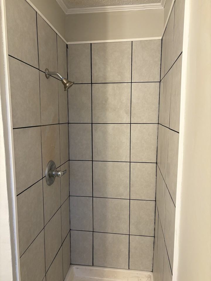 37 Cedarvilla Dr - Photo 4 of 9