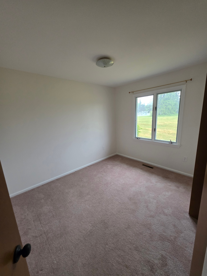 7817 Cedar Lake Rd - Photo 4 of 7