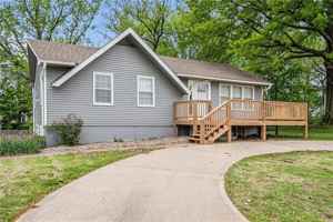 featured image of 321 Nw 22nd Street Ter