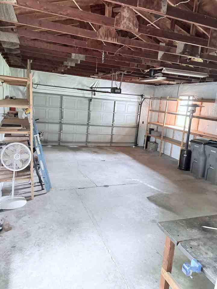 1211 Wooster Rd - Photo 5 of 20