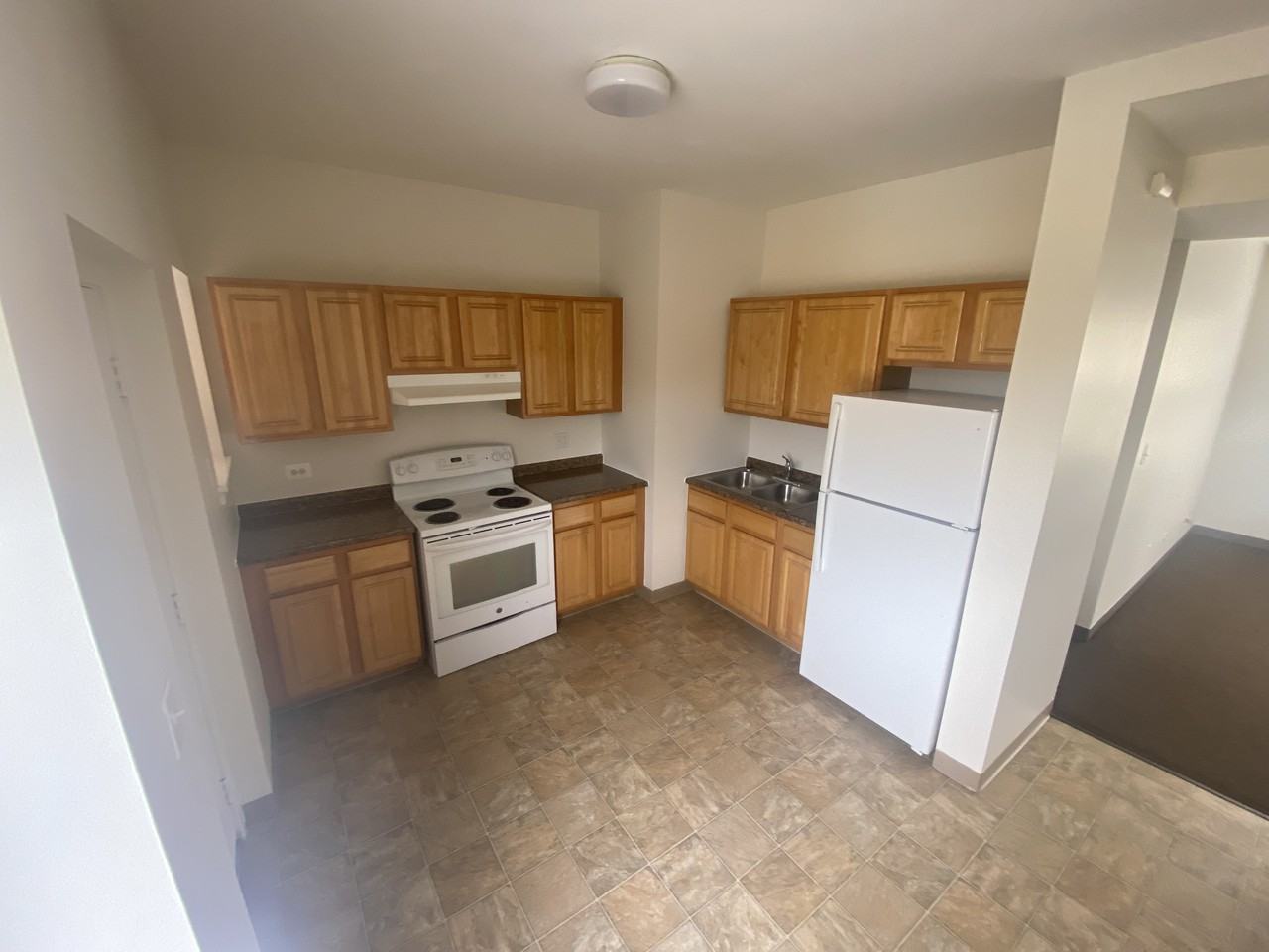 5647 W Madison St #10-3C - Photo 4 of 7