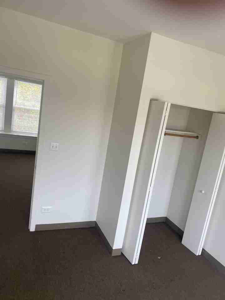 5647 W Madison St #10-3C - Photo 5 of 7