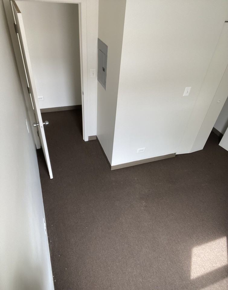 5647 W Madison St #10-3C - Photo 7 of 7