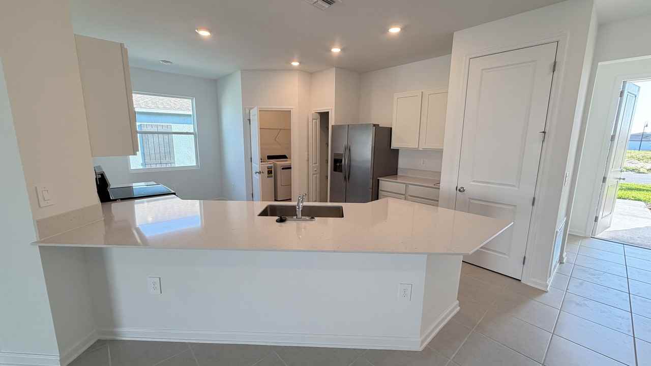 5157 Green Belt Dr - Photo 7 of 18