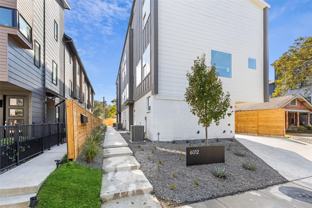 6012 Hudson St #3 - Photo 1 of 1