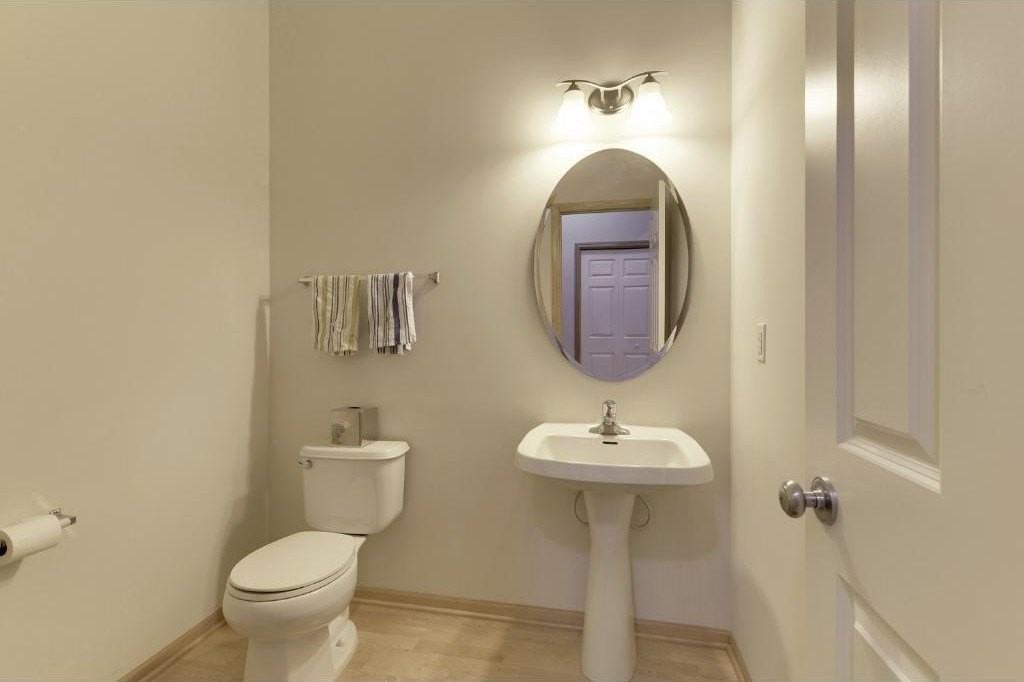 5900 Oxford St #21 - Photo 7 of 21