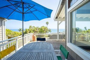 featured image of 2521 Whitney Ave