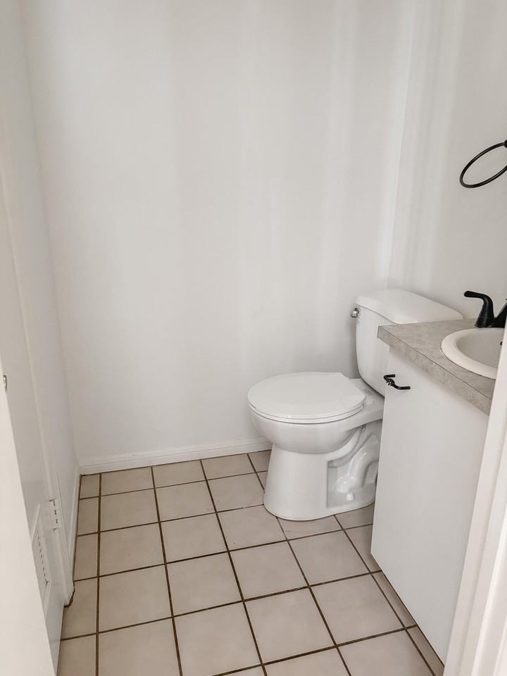 4297 Carpinteria Ave #5 - Photo 7 of 20