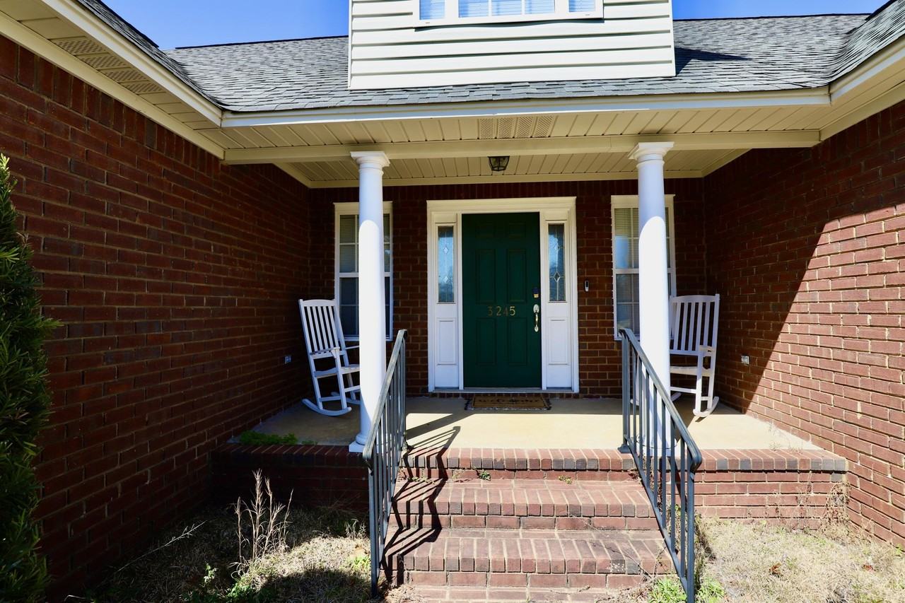 3245 Arborwood Dr - Photo 4 of 50