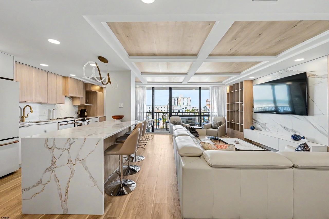 9100 Beach #304 - Photo 2 of 34