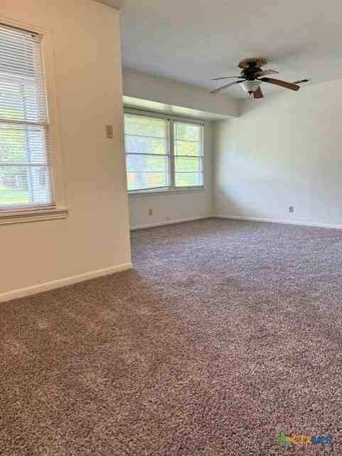 1704 Smith Dr - Photo 5 of 16