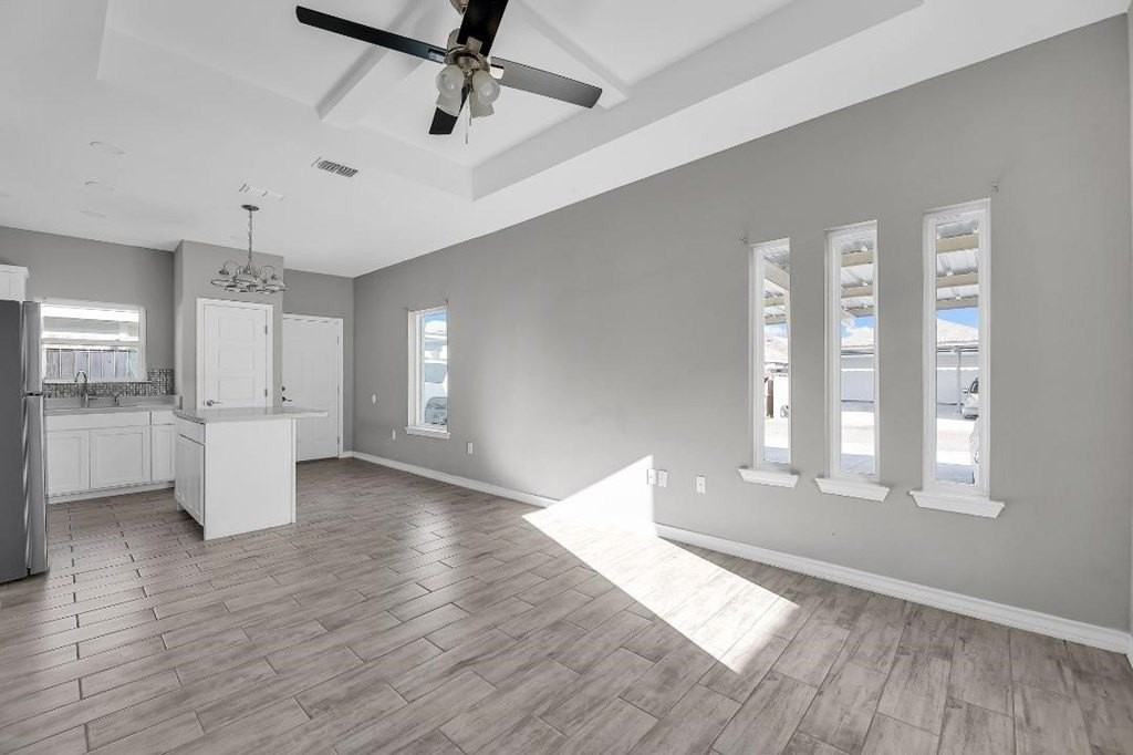 2713 Primrose #A1 - Photo 2 of 24