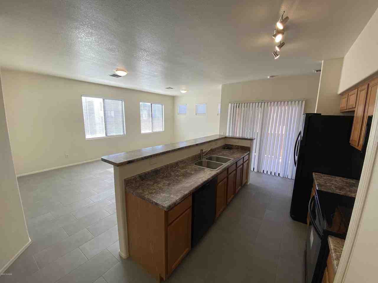 1262 E Weimer Cir #39 - Photo 7 of 28