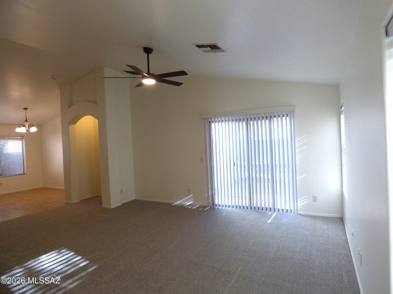 60499 E Alpine Way - Photo 4 of 29