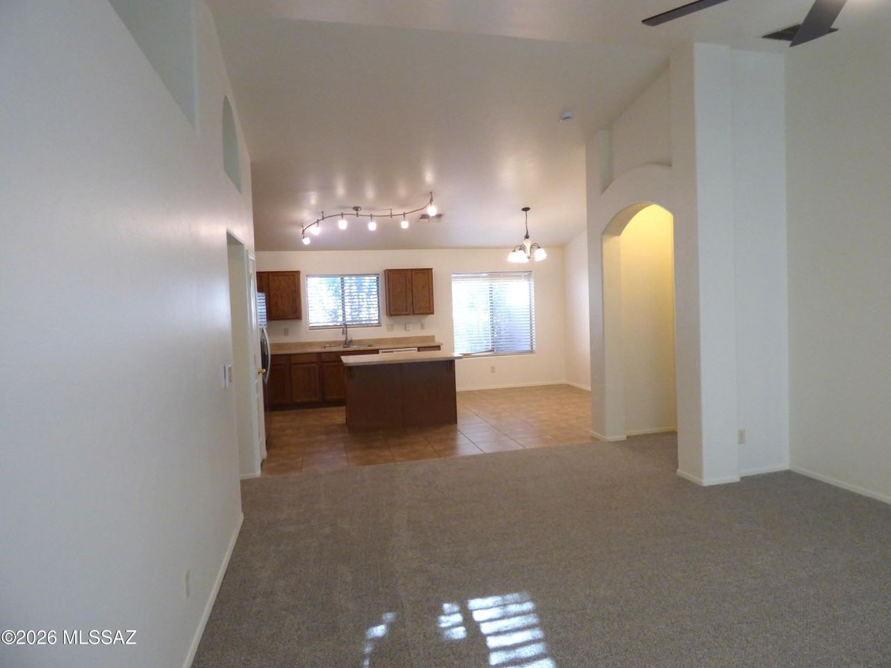 60499 E Alpine Way - Photo 5 of 29