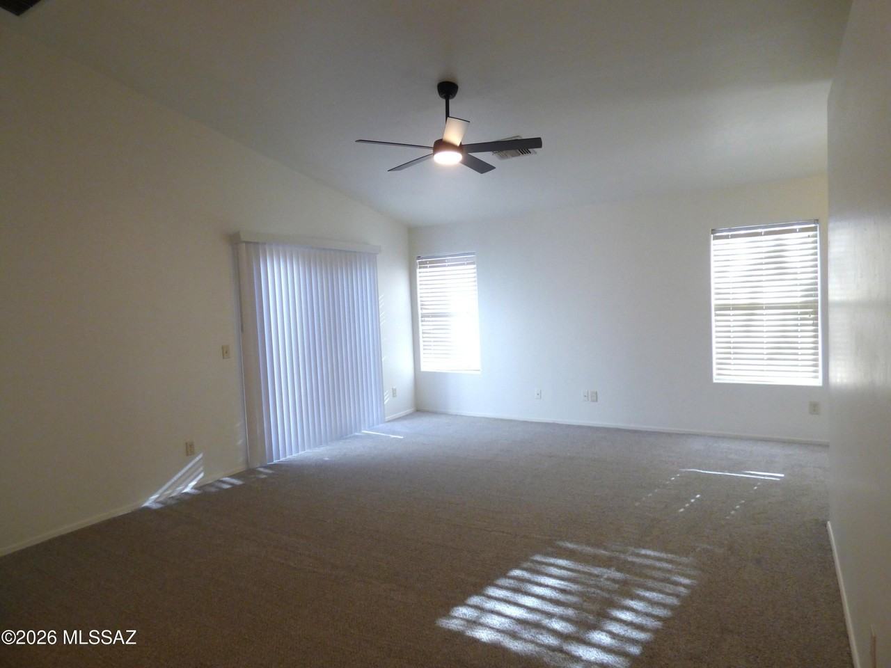 60499 E Alpine Way - Photo 6 of 29