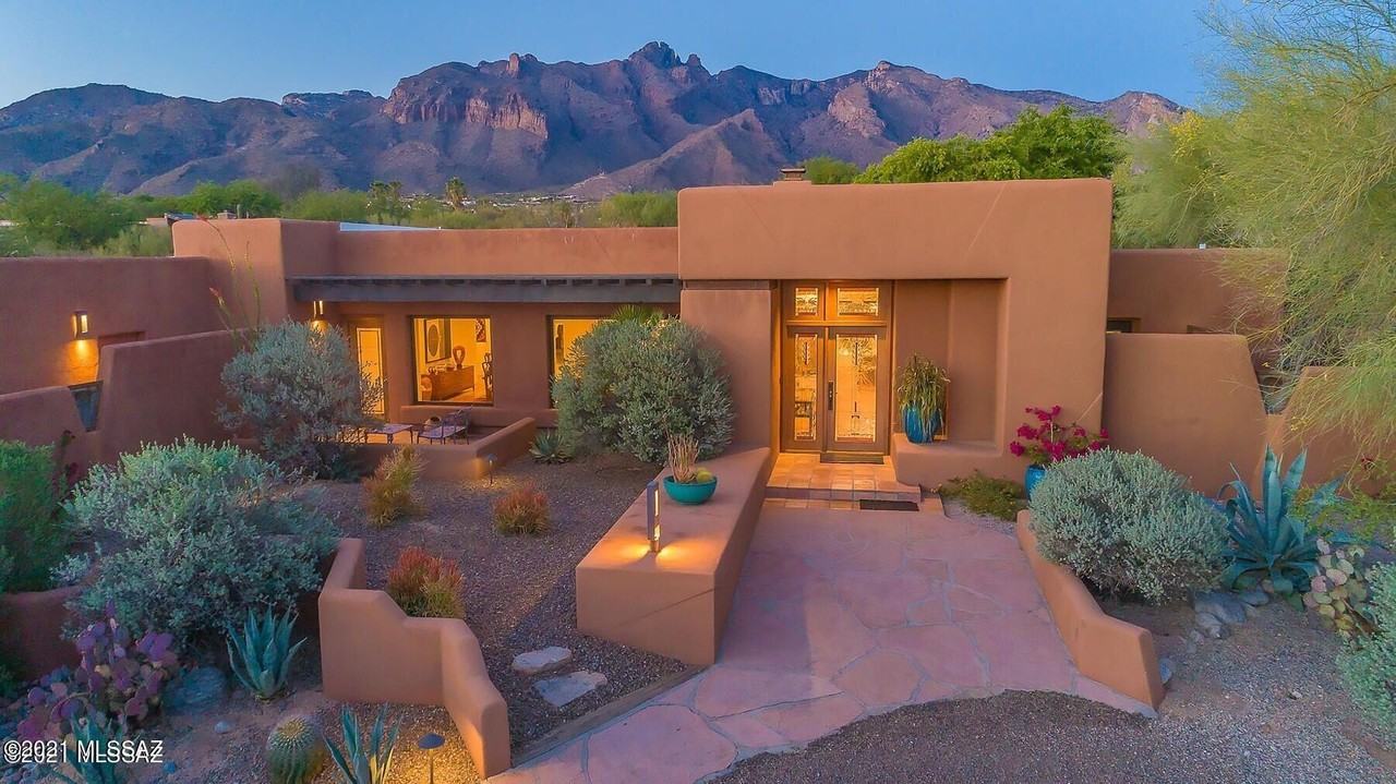 6561 N Avenida De Posada - Photo 3 of 50