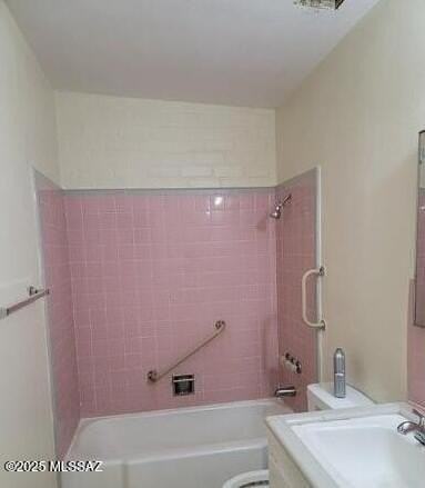 425 E Delano St - Photo 5 of 5