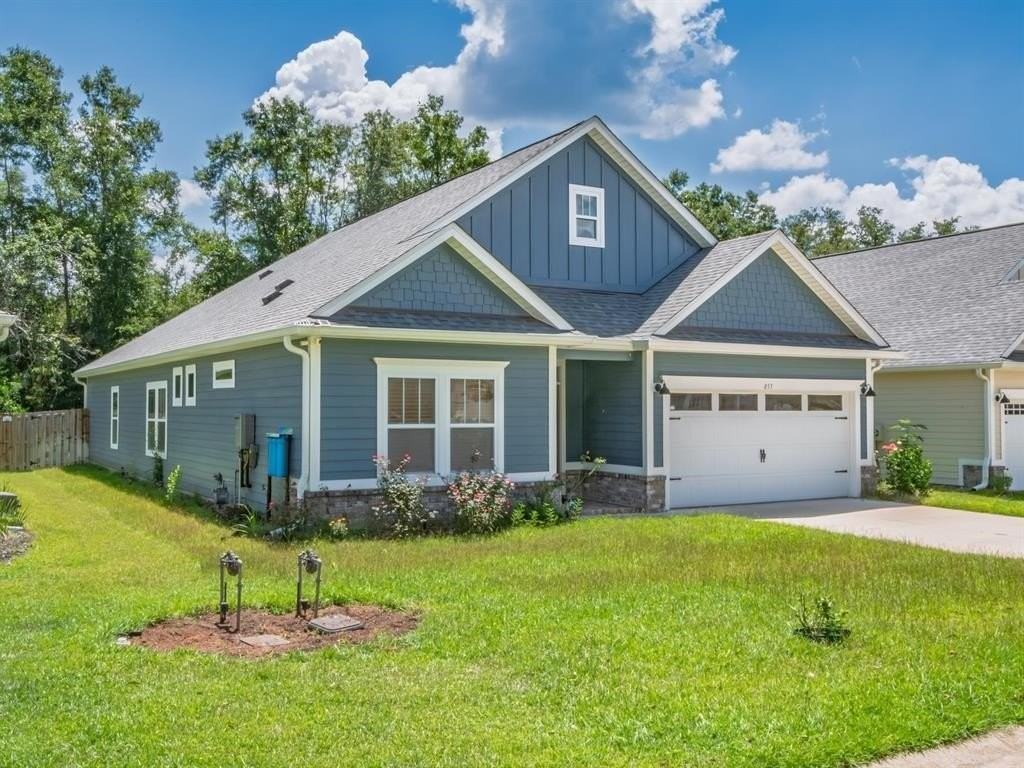 855 Avery Park Dr - Photo 4 of 35