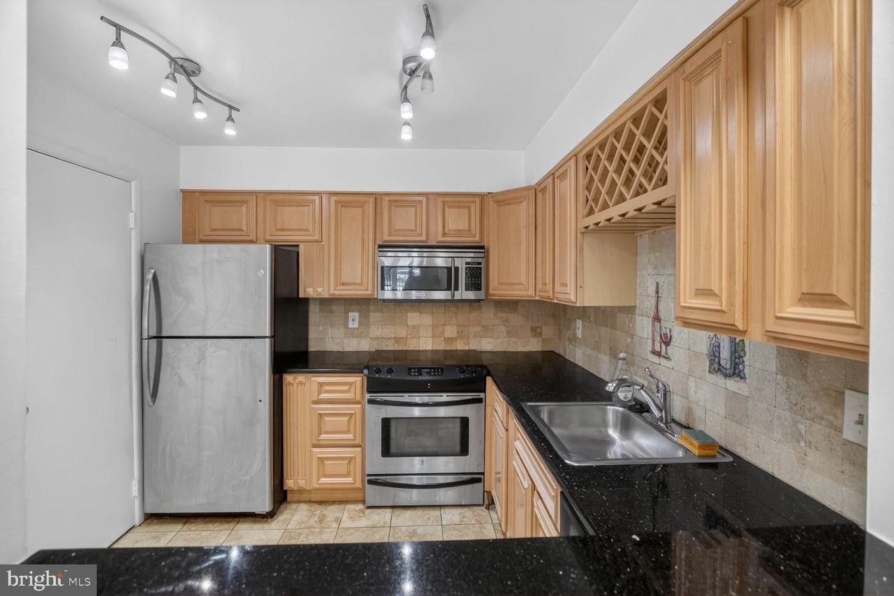 3030 Gentain Ct Ne - Photo 3 of 14