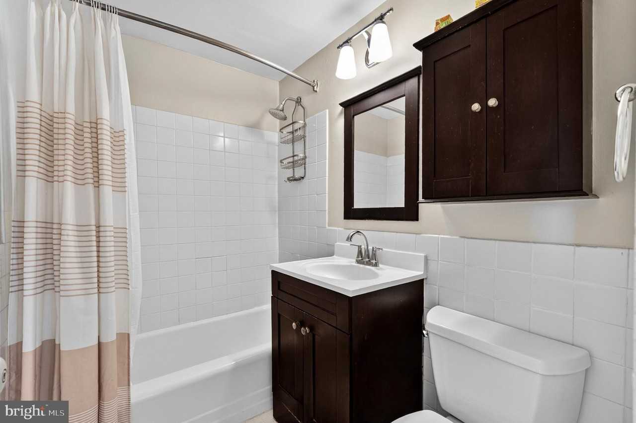 1311 Delaware Ave Sw #231 - Photo 2 of 50