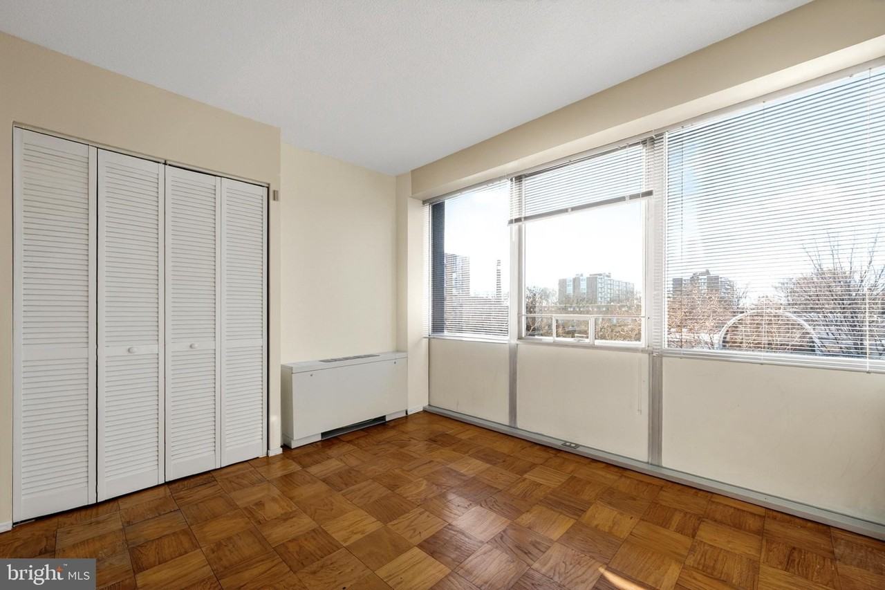 1311 Delaware Ave Sw #231 - Photo 3 of 50