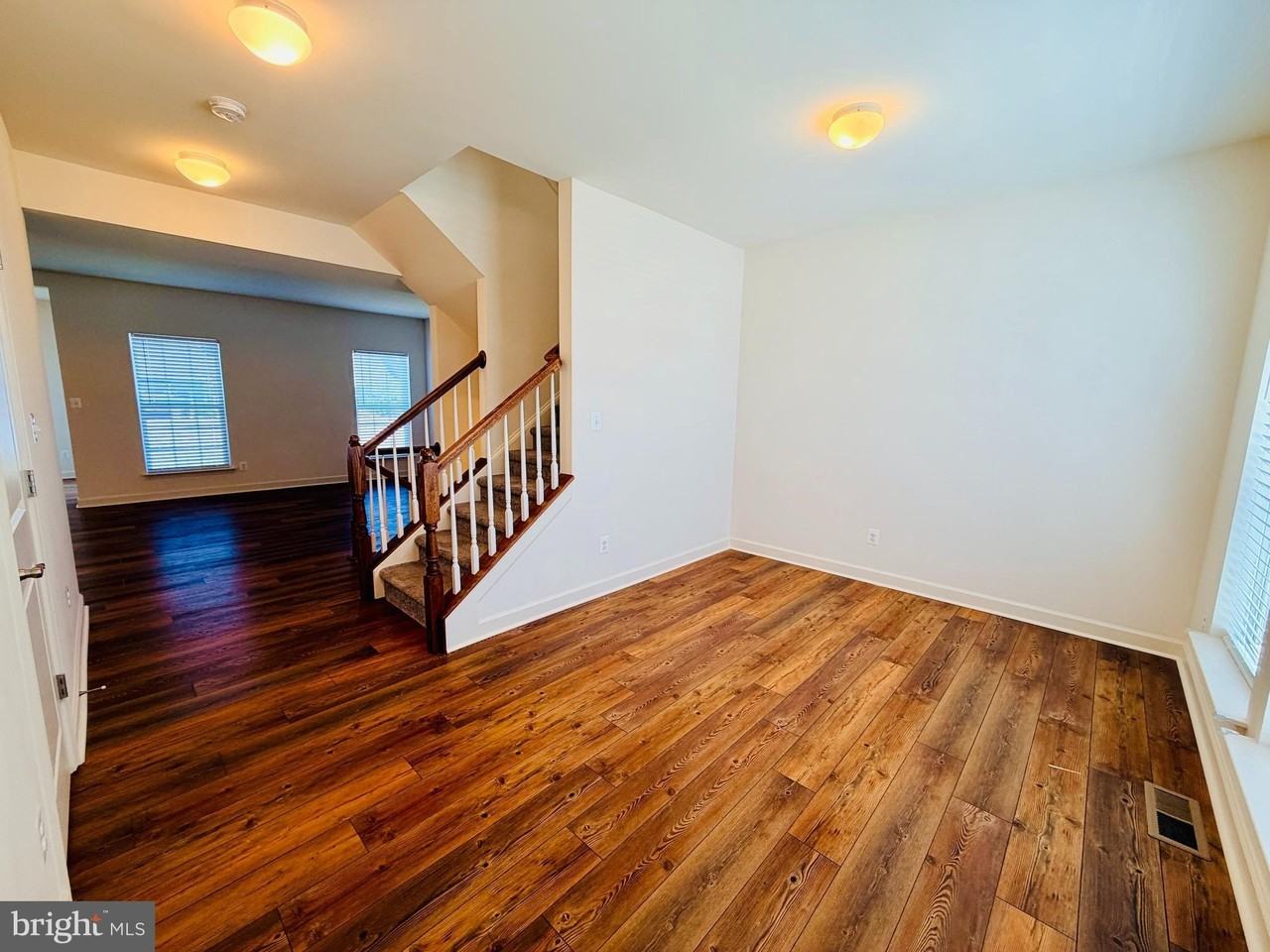43 Horse Trail Ln - Photo 4 of 31