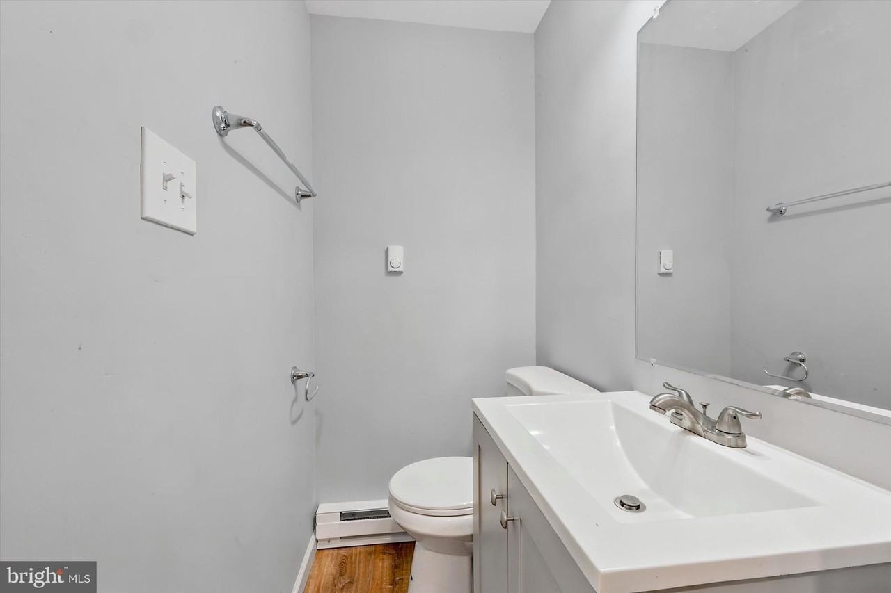 203 Commonwealth Ave - Photo 6 of 17