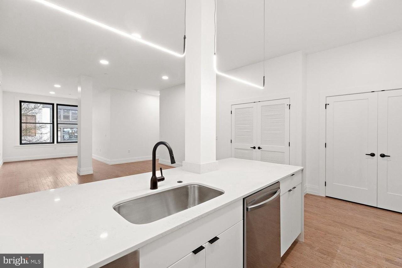 801 N Market St #206 - Photo 2 of 32