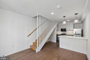 15 W Girard St #105 - Photo 1 of 1